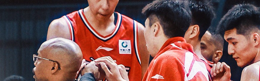 郭艾伦连续伤停11场！赖俊豪重伤广州惜败天津 詹姆斯23+18