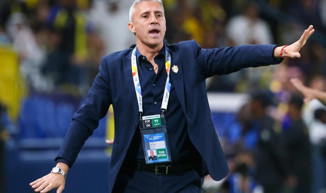 意昂体育入口-官方：圣保罗解雇主帅克雷斯波，二进宫带队46场21胜7平18负