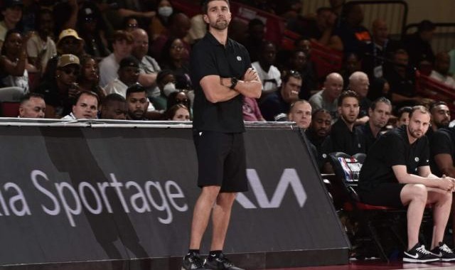 意昂体育-为澳洲球员打开NBA通道 篮网新助教何许人也？